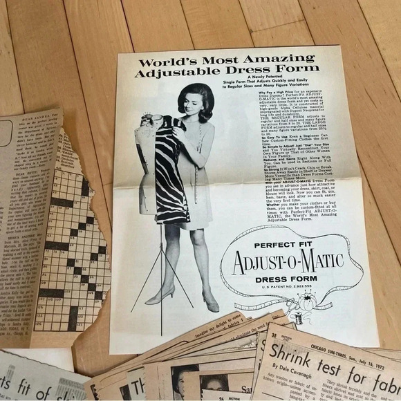 Vintage 70’s Newspaper Clippings Mixed Lot Sandra Kelly Sewing With Ads - Picture 2 of 5